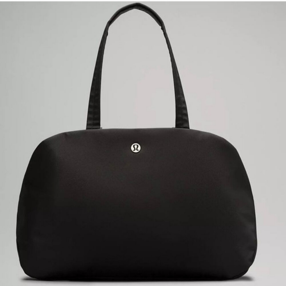 Lululemon City Essentials 25L Bag Black